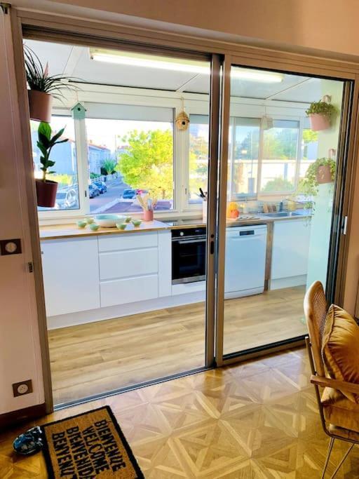 L'Etoile Des Sables: Beachside 4-Star Villa in Royan Exterior photo